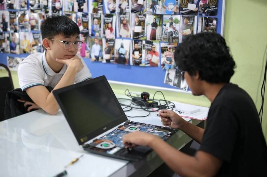 bincang Cara Nak Elak Laptop Masuk Habuk