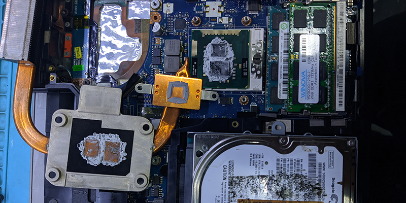 3 Tanda Laptop Anda Ada Masalah Motherboard