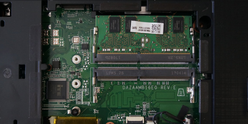 3 Tanda Laptop Anda Ada Masalah Motherboard